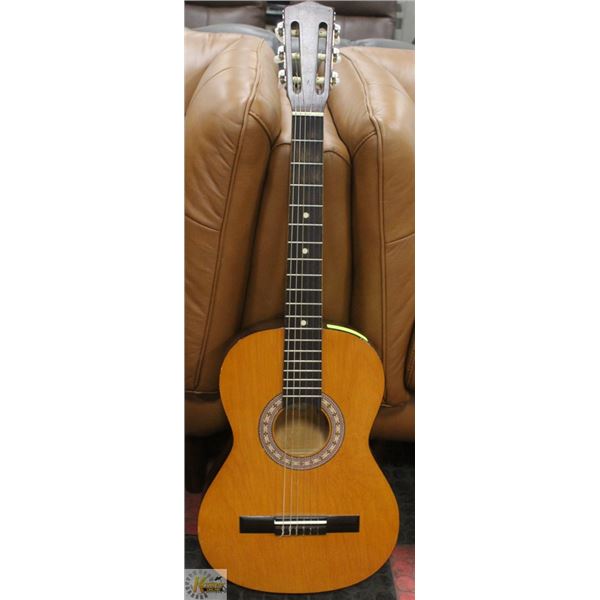 WOODEN ACOUSTIC GUITAR