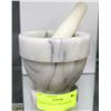 Image 1 : MARBLE PESTAL AND MORTER