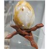 Image 1 : DECORATIVE ALIBASTER EGG ON STAND