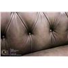 Image 7 : DELUXE GENUINE LEATHER NAILHEAD SOFA W/LOVESEAT &