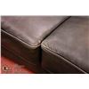 Image 6 : SHOWHOME GENIUNE LEATHER NAILHEAD SOFA W/LOVESEAT