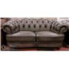 Image 7 : SHOWHOME GENIUNE LEATHER NAILHEAD SOFA W/LOVESEAT