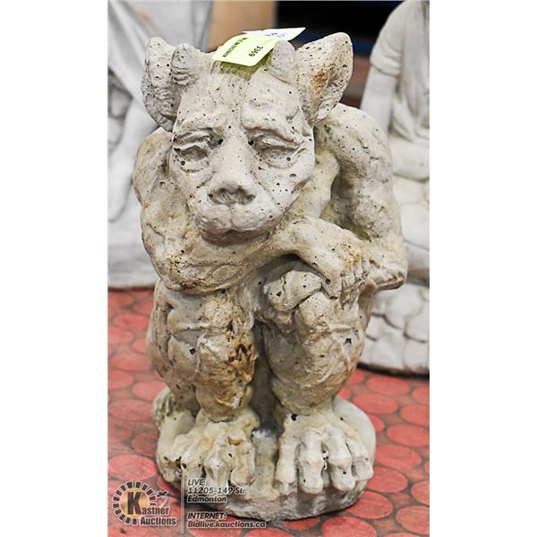 CONCRETE GARGOYLE STATUE, 12" LONG