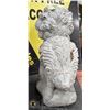 Image 1 : CONCRETE SKUNK STATUE ,  17" TALL