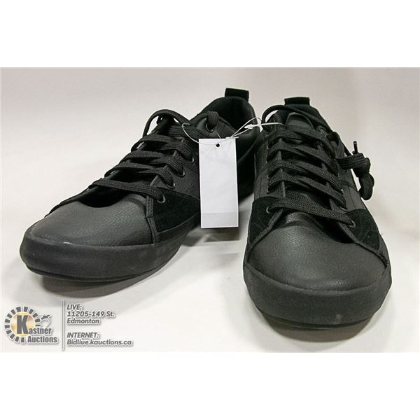 NEW MENS SKETCHERS SHOES SIZE 12