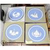 Image 1 : LOT OF 4 VINTAGE WEDGEWOOD COLLECTOR PLATES