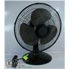 Image 1 : BLACK SUNBEAM 3-SPEED TABLE FAN - TILT,