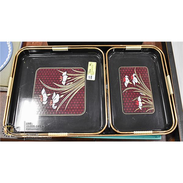 SET OF THREE VINTAGE BLACK LACQUER TRAYS