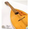 Image 2 : VINTAGE MANDOLIN