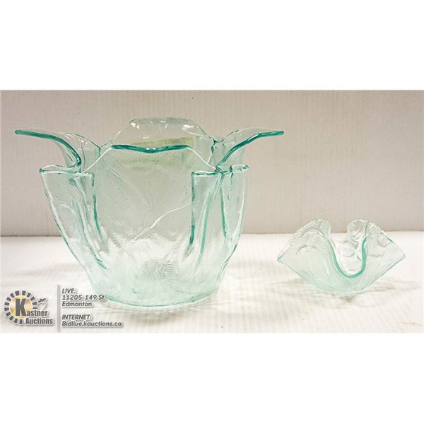 VINTAGE VASELINE STYLE FOLDED GLASS CHIP & DIP