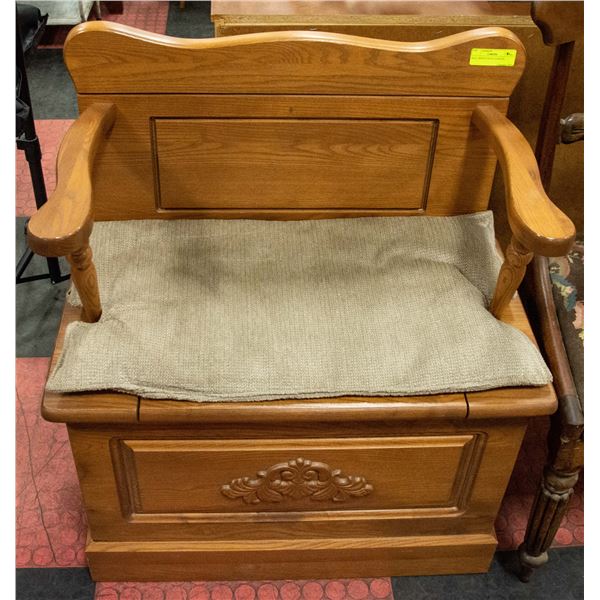 HALL BENCH WITH CUSHION.