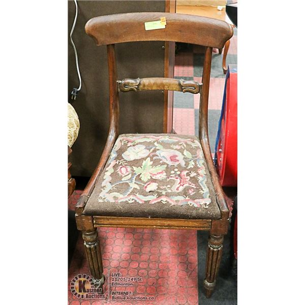 ANTIQUE CHAIR