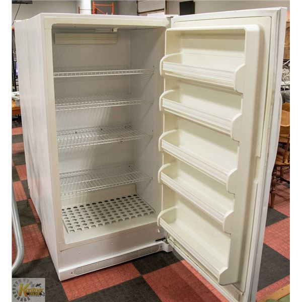 FRIGIDAIRE WHITE UP RIGHT REFRIGERATOR