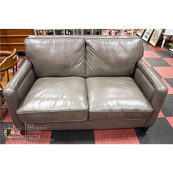 GREY LEATHER NAILHEAD LOVESEAT
