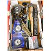 Image 1 : BOX OF ASSORTED TOOLS