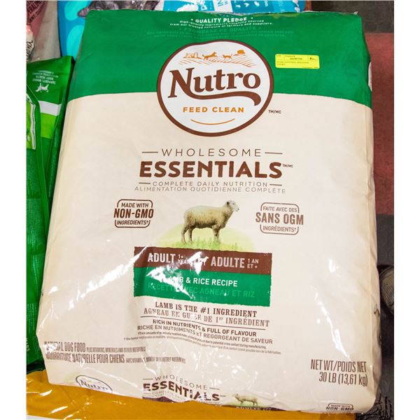 NUTRO NATURAL DOG FOOD 13.61KG