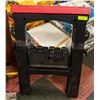 Image 1 : SAWHORSES- 2 PIECE FOLDING