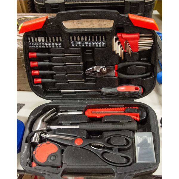 TOOL SET WITH BLACK CASE