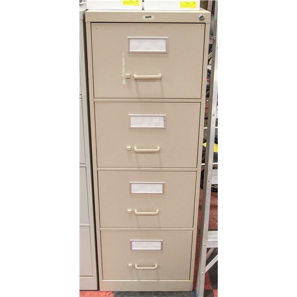 52.5 X 18.5 X 25 4 DRAWER FILING CABINET