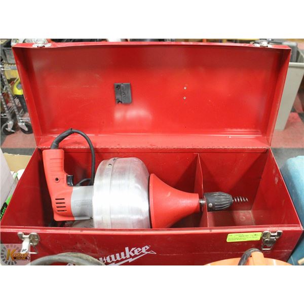 MILWAUKEE HEAVY-DUTY DRAIN CLEANER WITH CASE