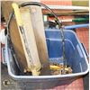 Image 1 : TOTE WITH CHAIN PULLER & HYDRAULIC PUMP