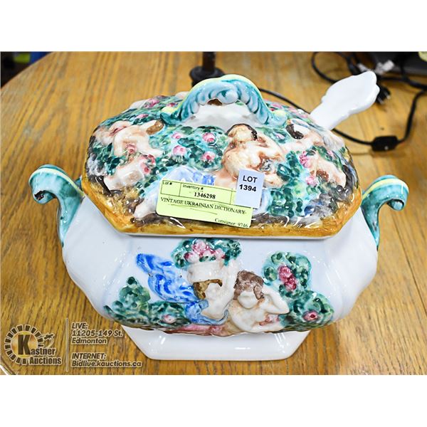 CAPODIMONTE ITALIAN CERAMIC TUREEN