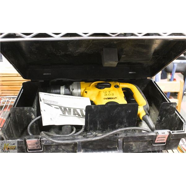 DEWALT ROTARY HAMMER IN CASE