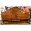 Image 1 : ANTIQUE WOOD HEAD & FOOT BOARD W 57"