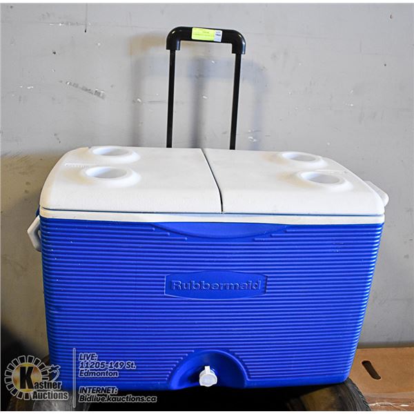 RUBBERMAID COOLER ON WHEELS