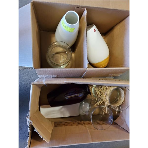 2 BOXES OF VASES