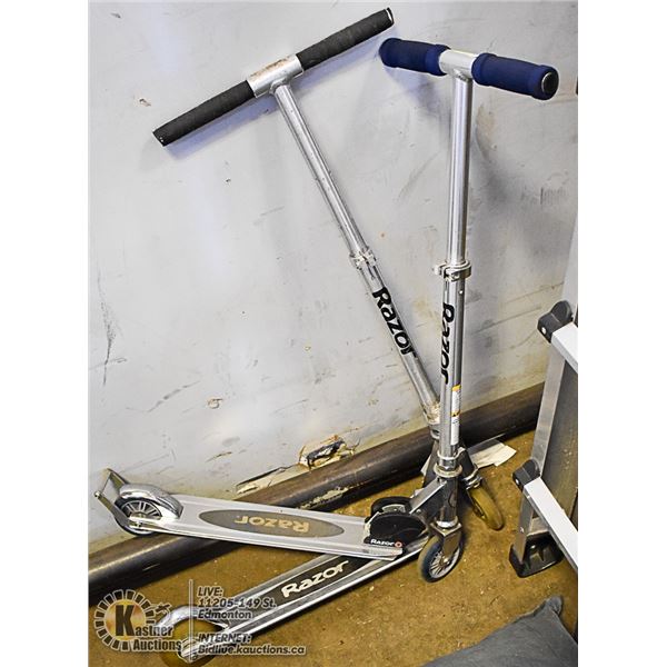 2 RAZOR SCOOTERS