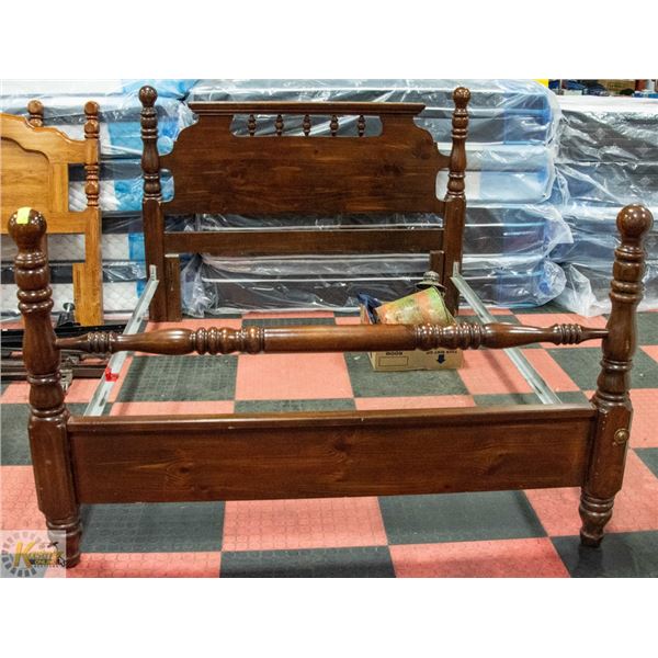 DARK WOOD QUEEN SIZE HEADBOARD & FOOTBOARD