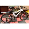 Image 1 : CCM 24 SPEED BMX BIKE, ICE SHOCK ABSORBERS, FRONT