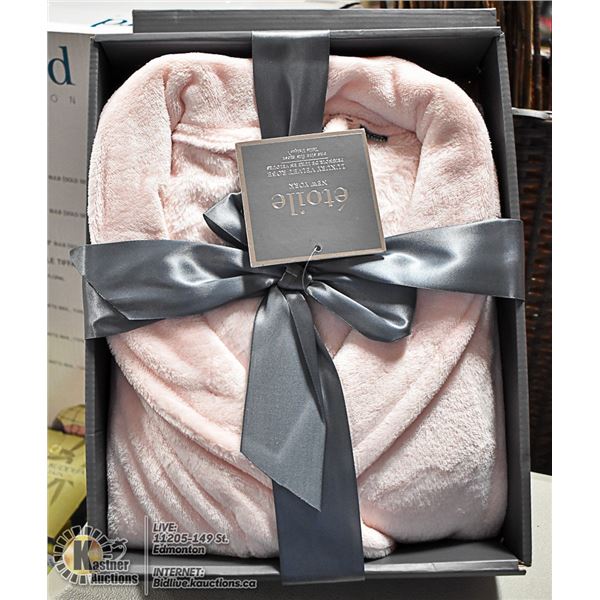 ETOILE NEW YORK VELVET BATH ROBE