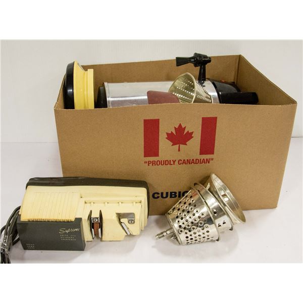 VINTAGE KITCHEN ITEMS- BOX LOT