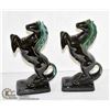 Image 1 : BLUE MOUNTAIN POTTERY-HORSE BOOKENDS