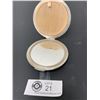 Image 2 : Large Vintage Ladies Mirrored Sterling Silver Compact. Engraved Total Weight 161 gr