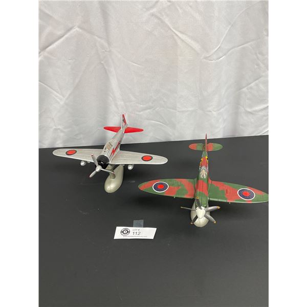 2 Model Planes with Bases