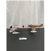 Image 3 : 2 Model Planes with Bases