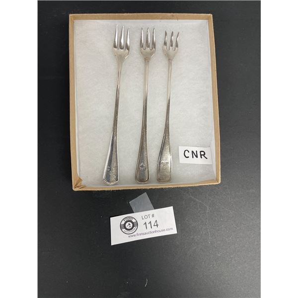 Lot of 3 CNR Forks