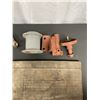 Image 3 : Nice Lot of Vintage Cast Tools and Pieces Model T Some are New Old Stock