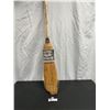 Image 1 : Vintage Curling Broom