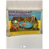 Image 2 : Pool and Cabana Set for Mary Muffin Powder Puff + Vintage Doll High Chair