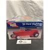 Image 2 : Still Sealed in Box Revell 32 Ford Highboy Street Road Model 1/25 Scale