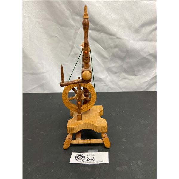 Vintage Salesman Sample Spinning Wheel