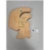 Image 2 : West Coast Eagle and Salmon Carving Signed by Artist