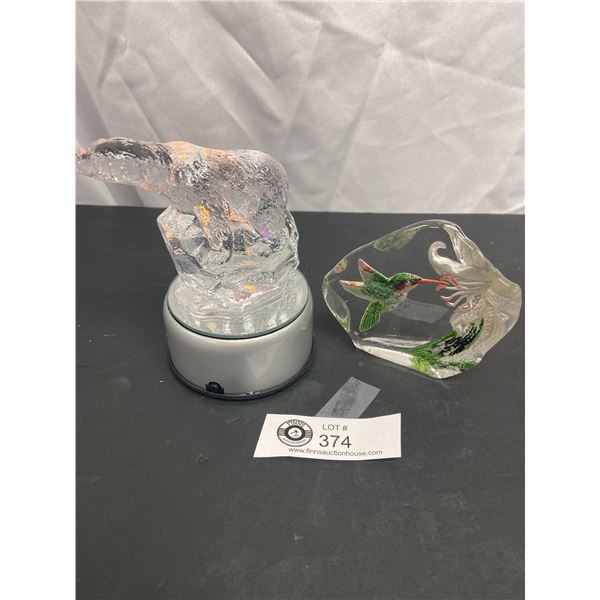 2 Glass Paerweights Humming Bird & Polar Bear One Multi Colour Light Stand