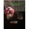 Image 3 : 2 Glass Paerweights Humming Bird & Polar Bear One Multi Colour Light Stand