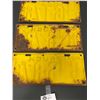 Image 2 : Lot of 3 1933 Alberta Truck Plates
