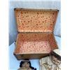 Image 4 : Vintage Box with Old Dolls in it